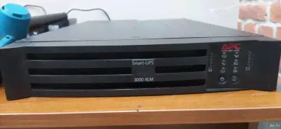 APC Smart-UPS 3000 XLM